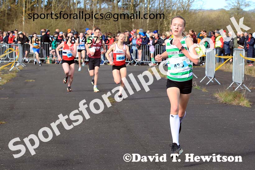 Boys and Girls Under-15s 2023 Elswick Harriers Road Relays, Albamarle Barrack Airfield, Ouston, Northumberland. Photo: David T. Hewitson/Sports for All Pics